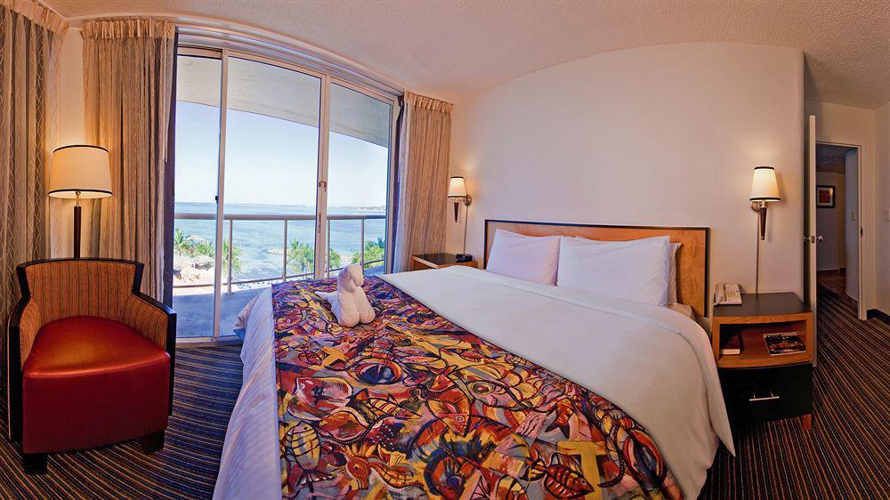Wyndham Nassau Resort Exterior photo